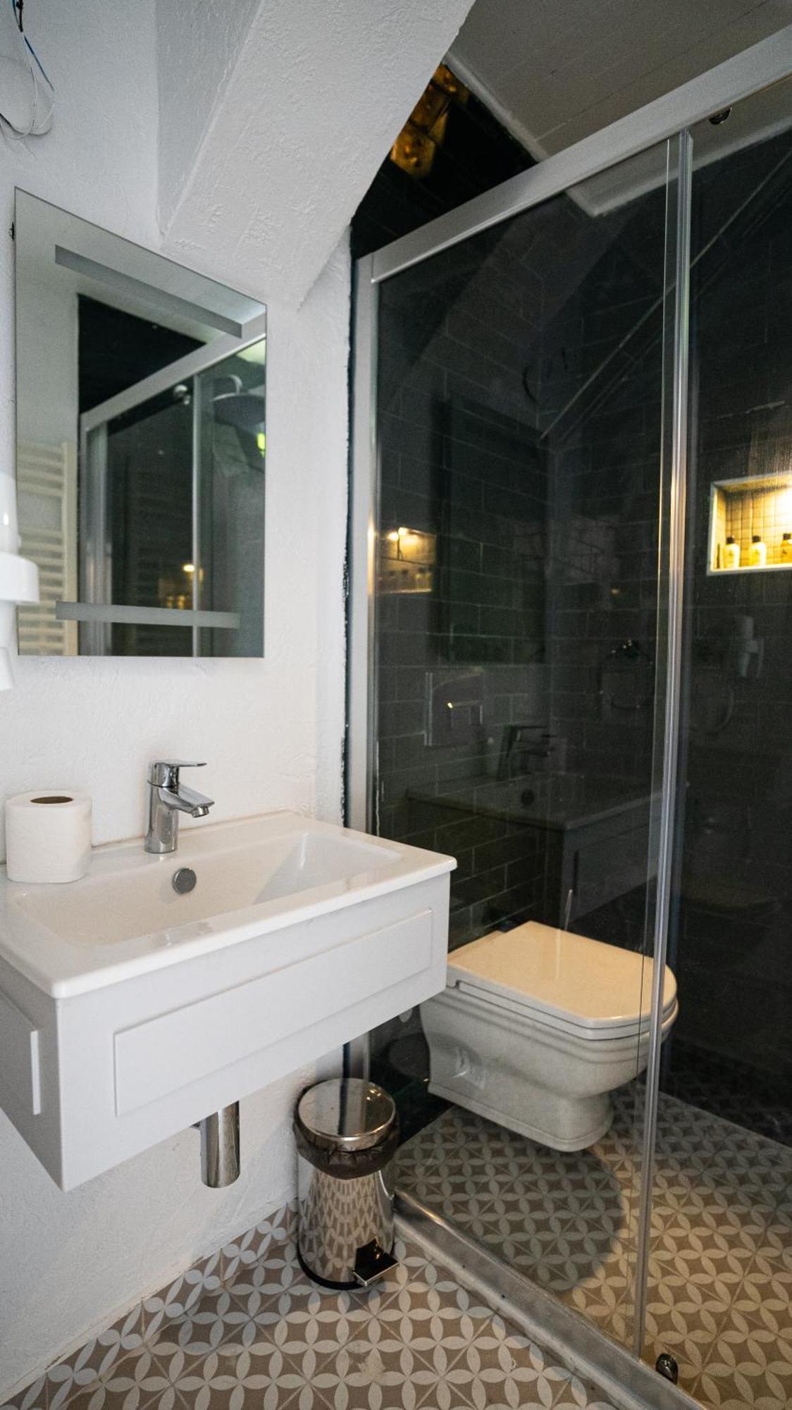 Bueyuekada Ece Apartment *