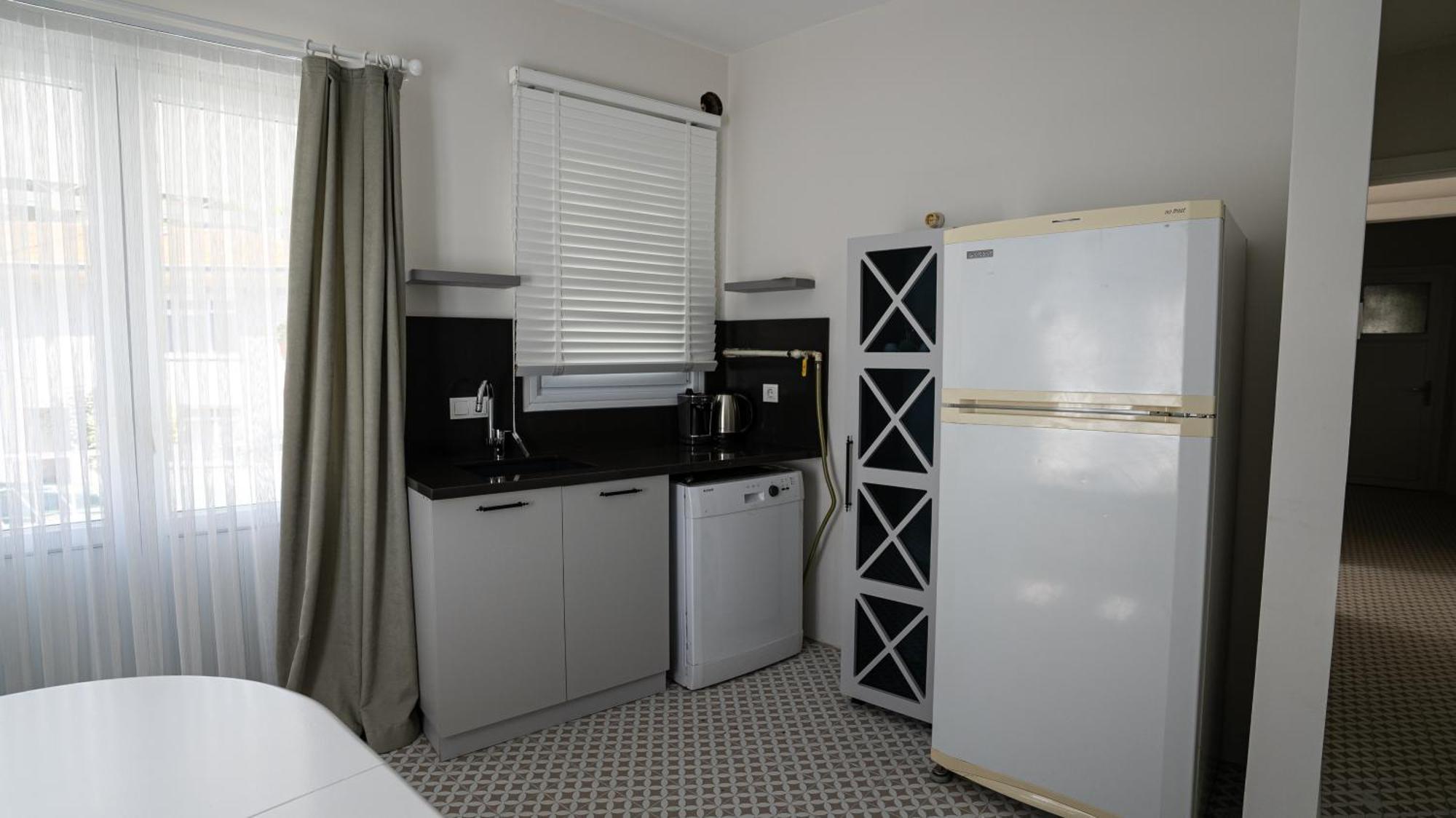 Bueyuekada Ece Apartment Adalar